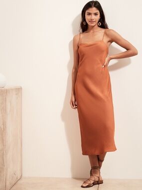 EUC Banana Republic Elegant Satin Midi Slip Dress Lined Cool Summer Rust Clay  M
